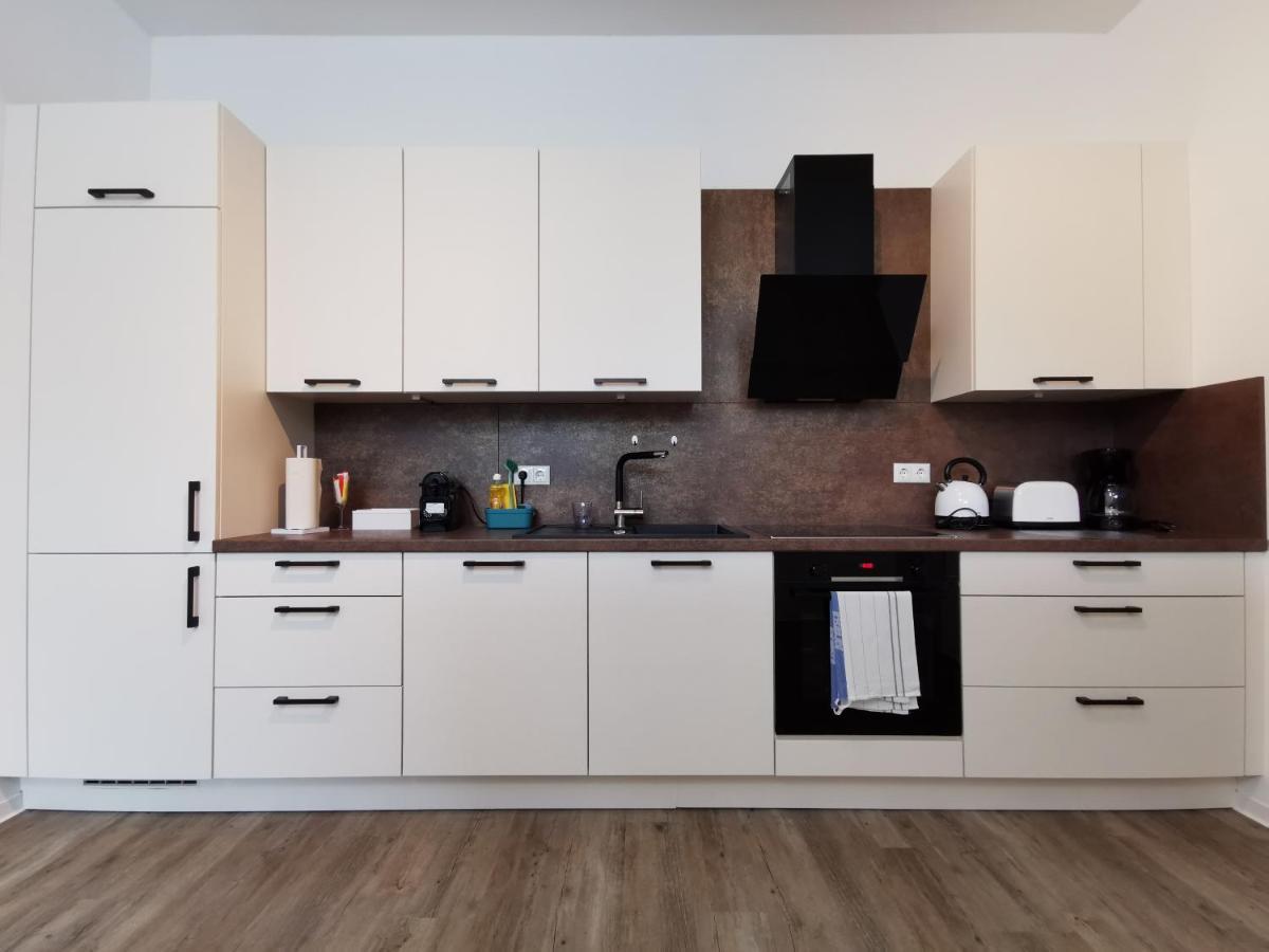 Bohnapartments - Town House Am Stadtpark - Gratis Parkplatz - Wlan Эрфурт Экстерьер фото