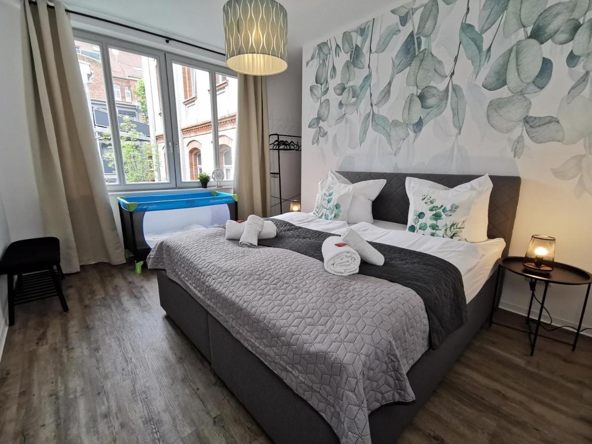 Bohnapartments - Town House Am Stadtpark - Gratis Parkplatz - Wlan Эрфурт Экстерьер фото